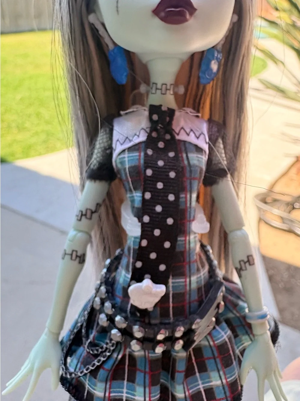 Monster High Frankie Stein  1st Wave black elastics  COMPLETE!